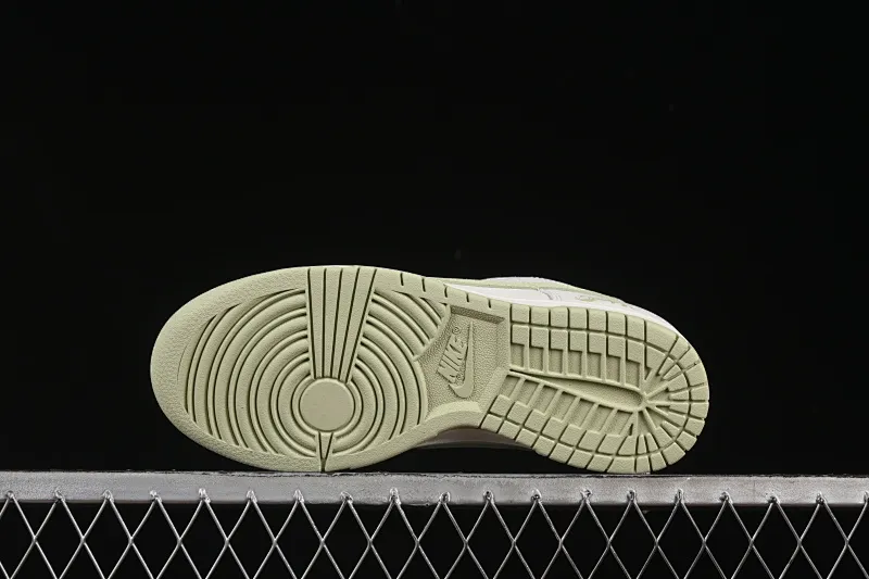 All categories Nk SB Dunk series Nk SB Dunk Low low-top sneakers Nike SB Dunk Low Forest City Anniversary high-end custom low-top casual sneakers WG0212-018